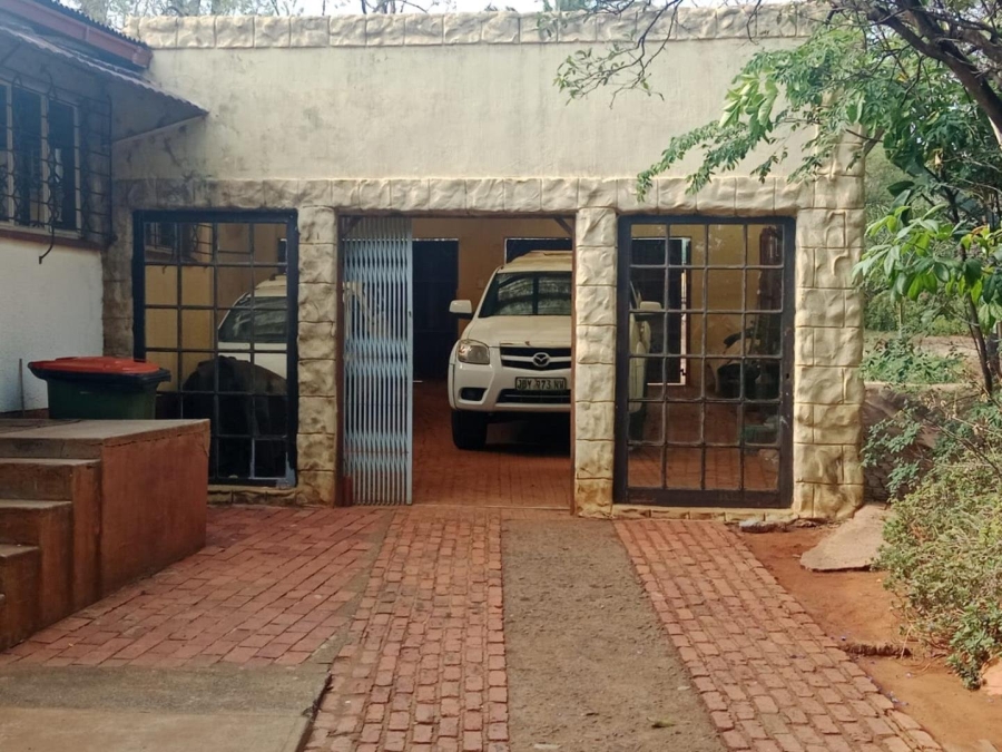 Commercial Property for Sale in De Wildt North West